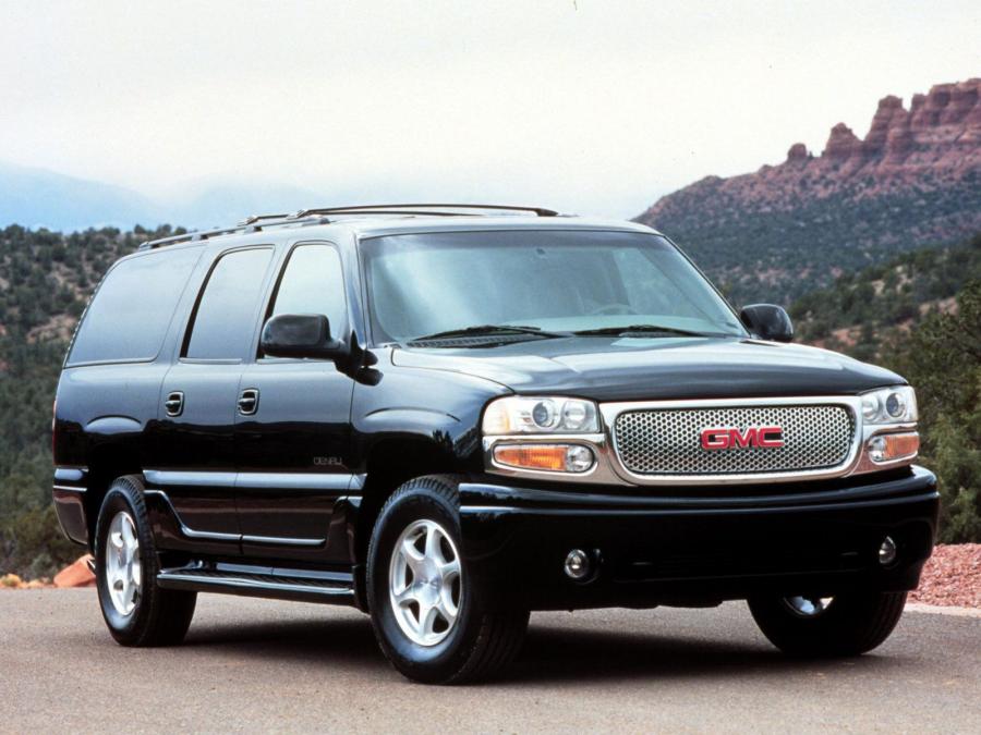  GMC Yukon XL Denali 2001 года  (фото 15 из 15)